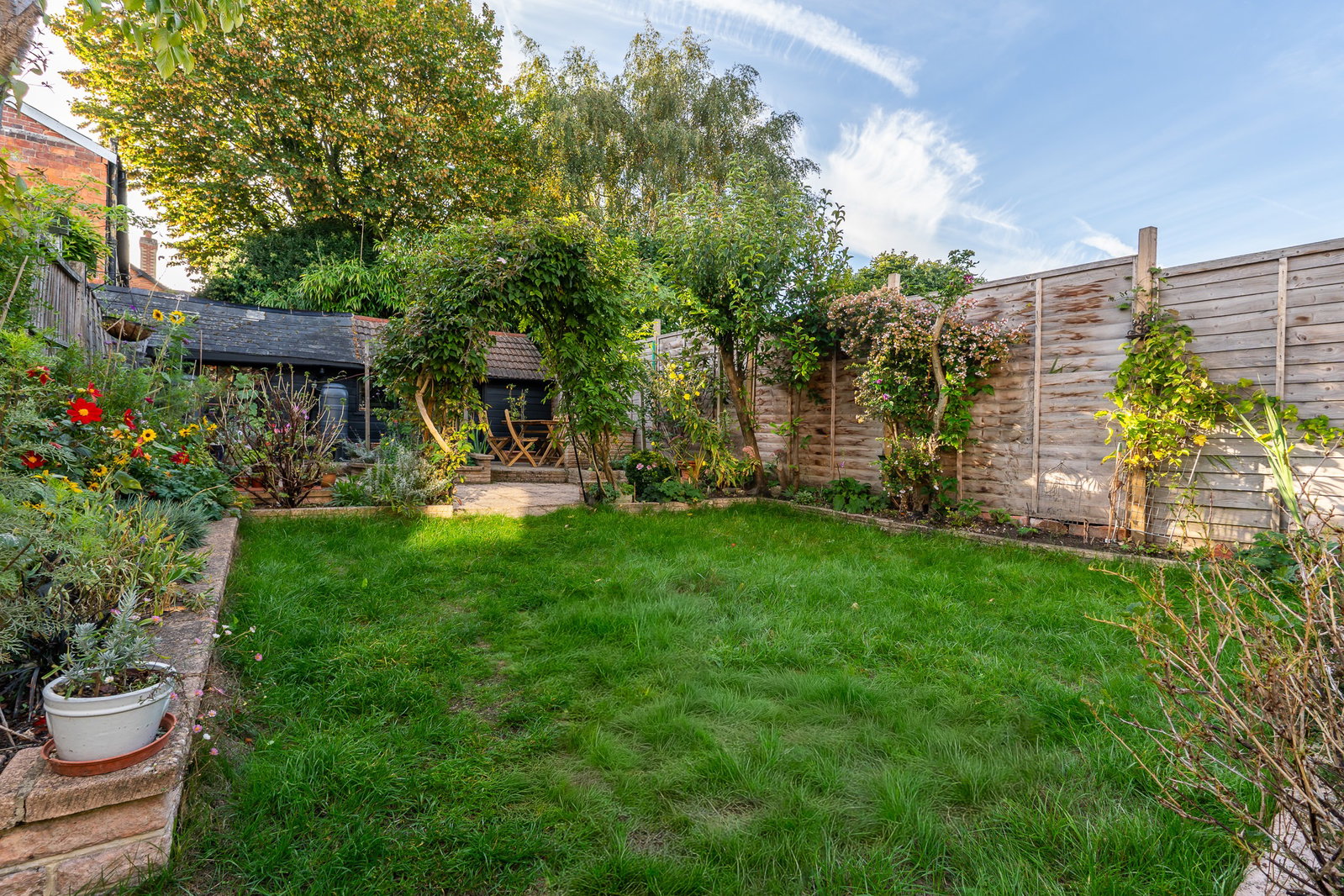 Semi Detached House for sale in Alton, Bow Street, Alton, GU34 1NY, 1042 m²