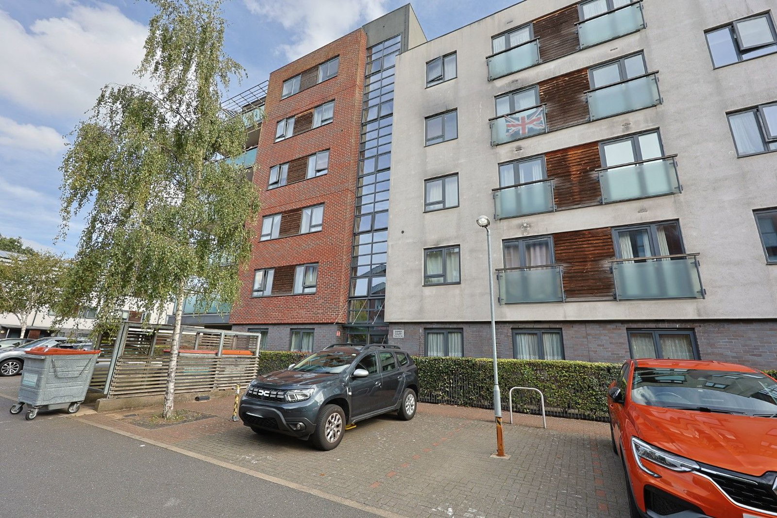 Flat for sale in Edgware, Dower Court, 2, Penniwell Close, Edgware, HA8