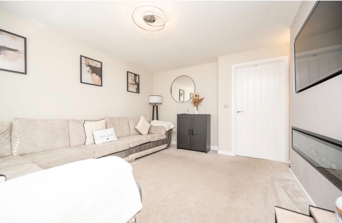 End Of Terrace House for sale in Tipton, Sundowner Grove, Tipton, West Midlands, DY4 8BY