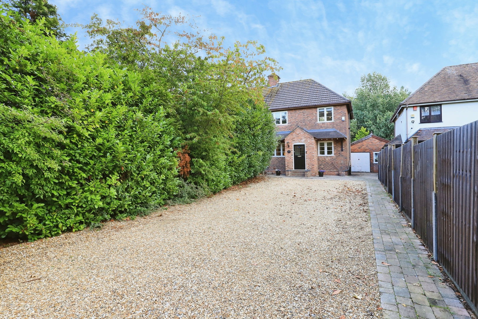 Semi Detached House for sale in Wolverhampton, Cannock Road, Westcroft, Wolverhampton, WV10 8QT, 1574 m²