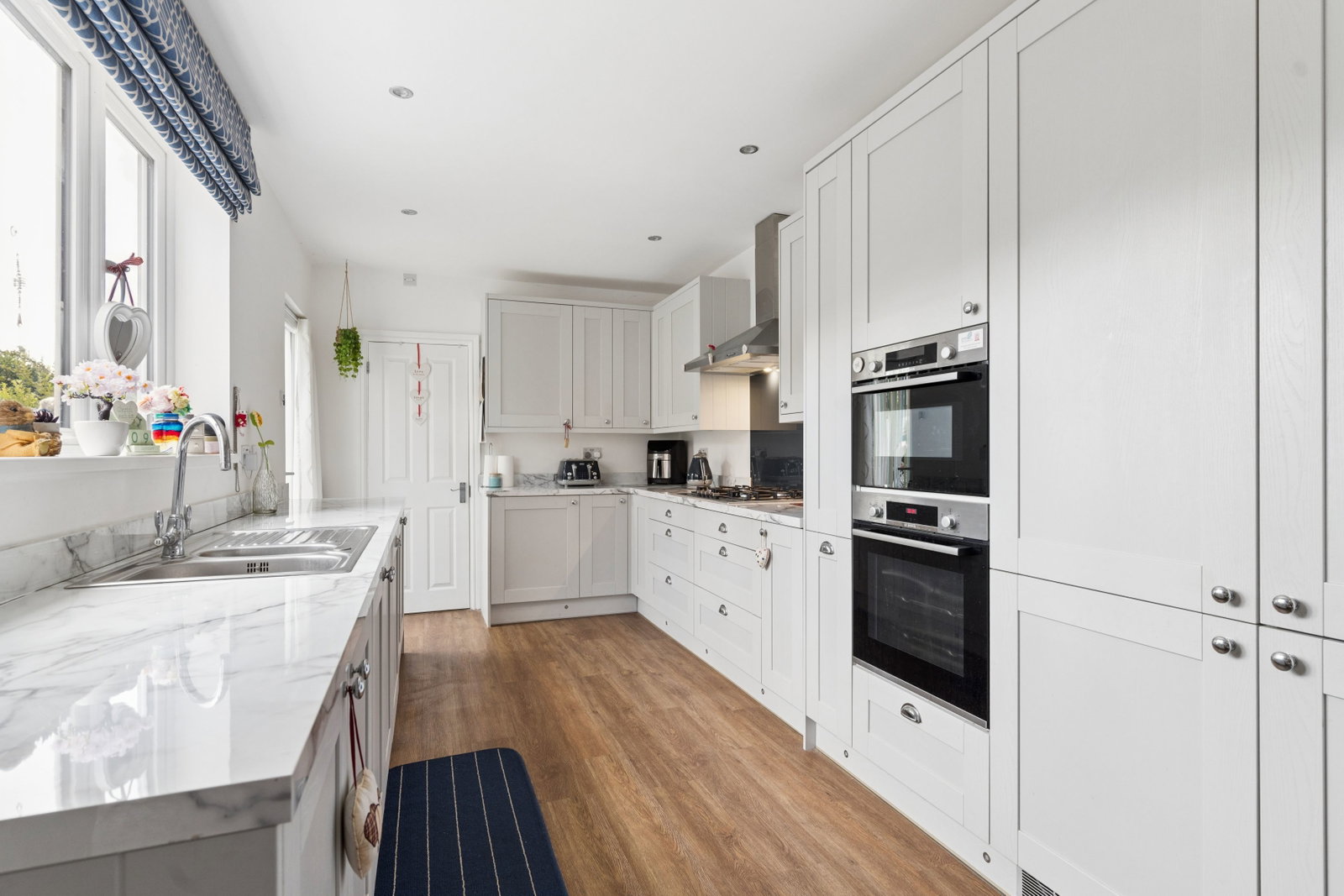 Semi Detached House for sale in Dunstable, West Parade, Dunstable, LU6 1EN