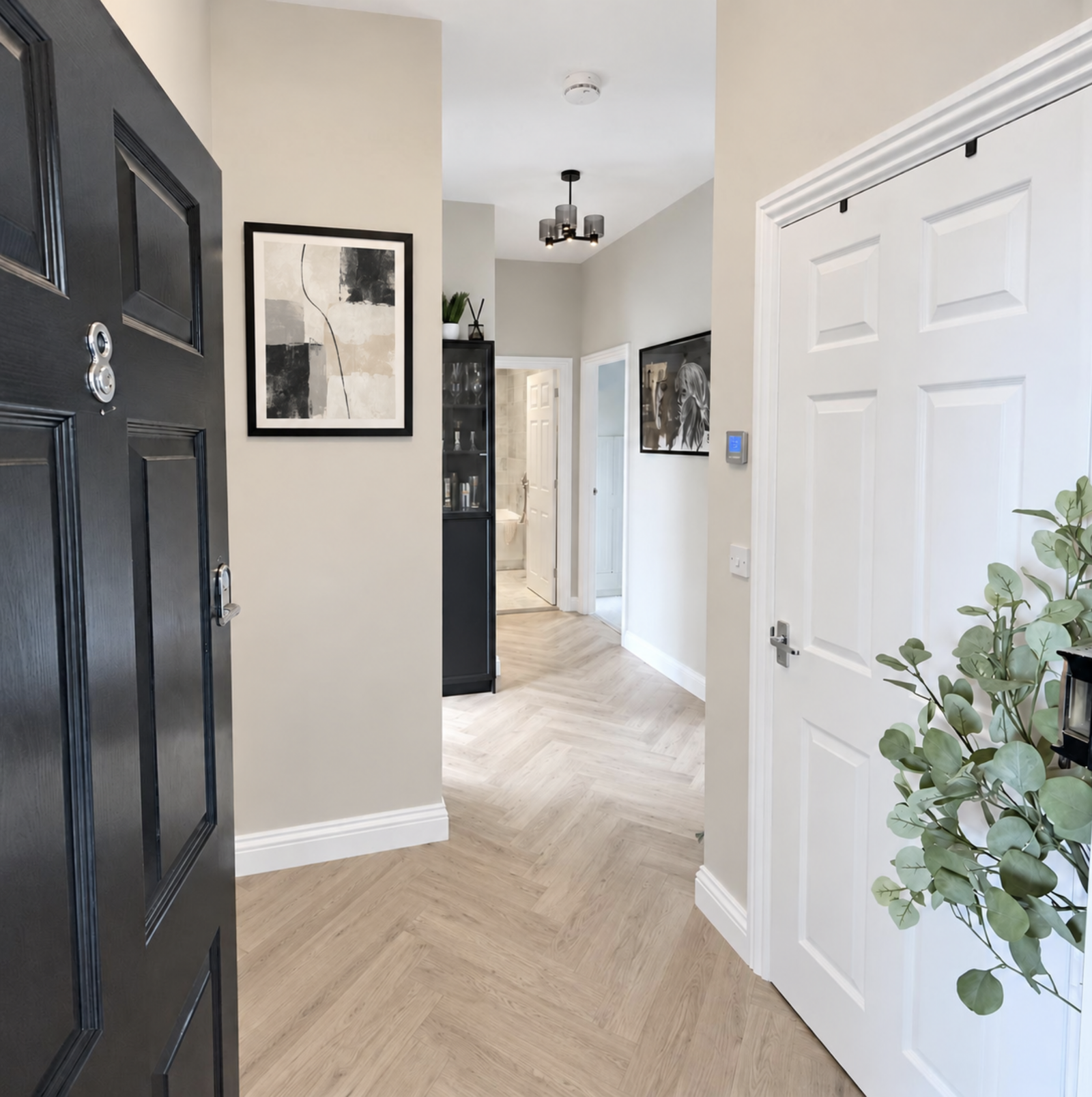 Apartment for sale in Milton Keynes, Newport Road, New Bradwell, Milton Keynes, MK13 0AL