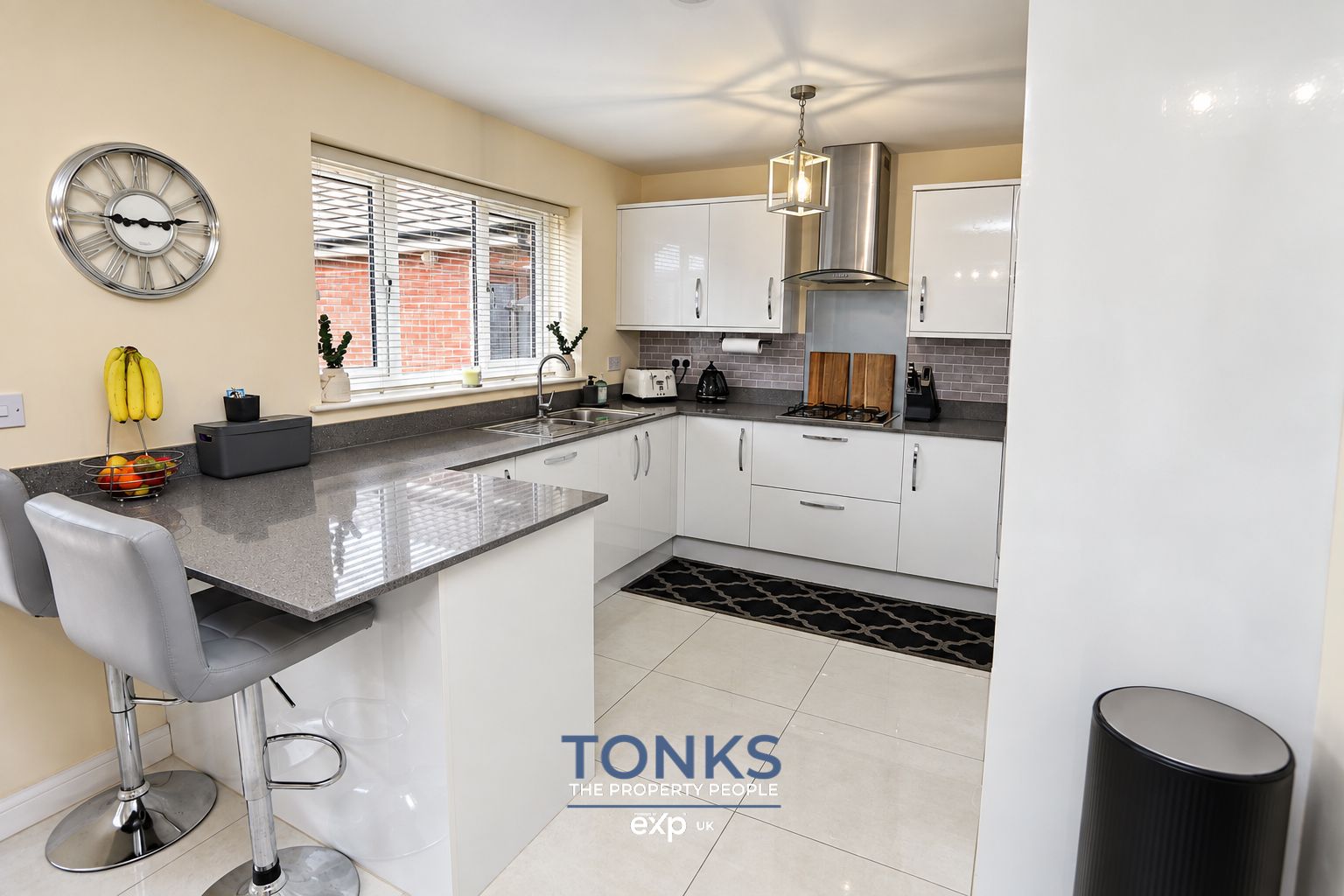 Detached House for sale in Halesowen, Elm Drive, Halesowen, B62 9HT