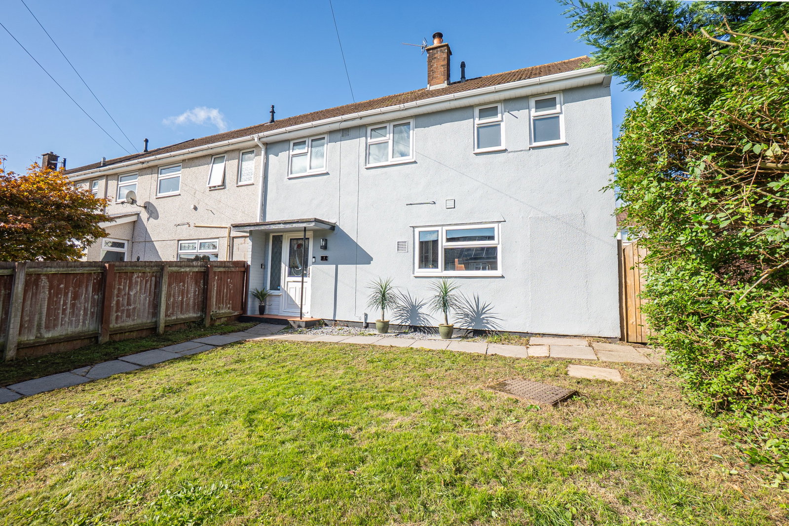 End Of Terrace House for sale in Cwmbran, Ysgol Place, Pontnewydd, Cwmbran, NP44 1HH, 997 m²