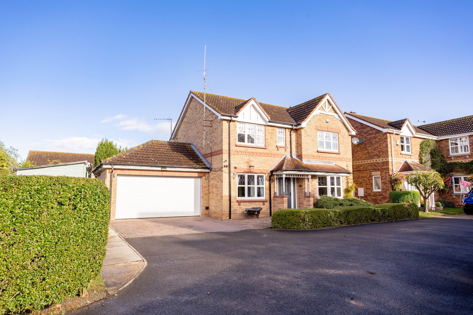 Detached House for sale in York, Shipman Road, Market Weighton, York, YO43 3RB, 1612 m²