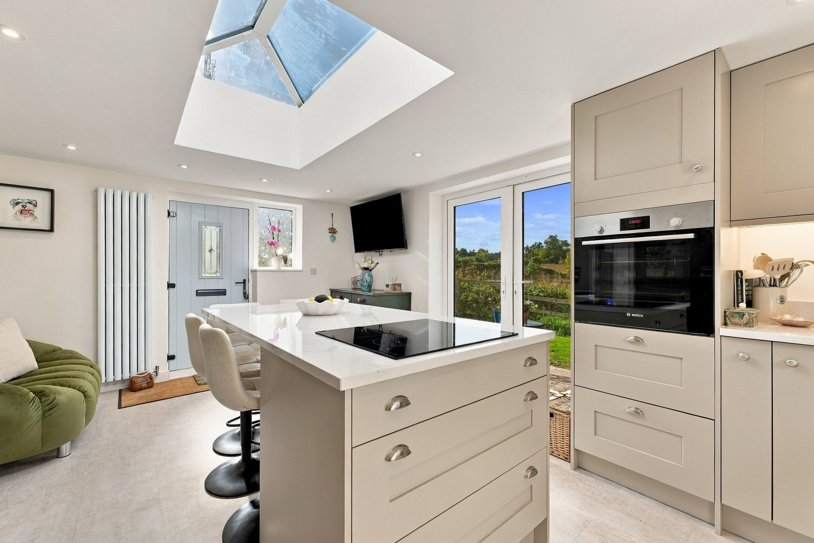 Detached House for sale in Newark, Croft View in Edingley – Character Cottage with Countryside Views & Separate Parking, 1590 m²