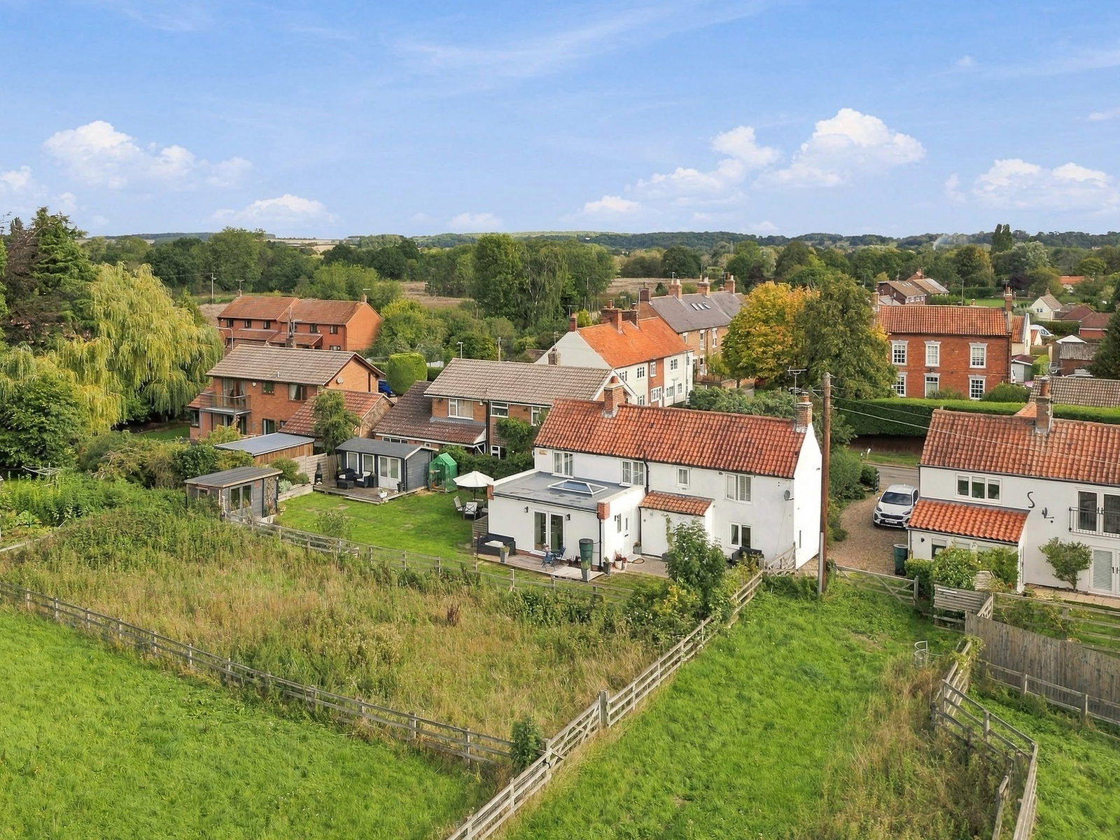 Detached House for sale in Newark, Croft View in Edingley – Character Cottage with Countryside Views & Separate Parking, 1590 m²