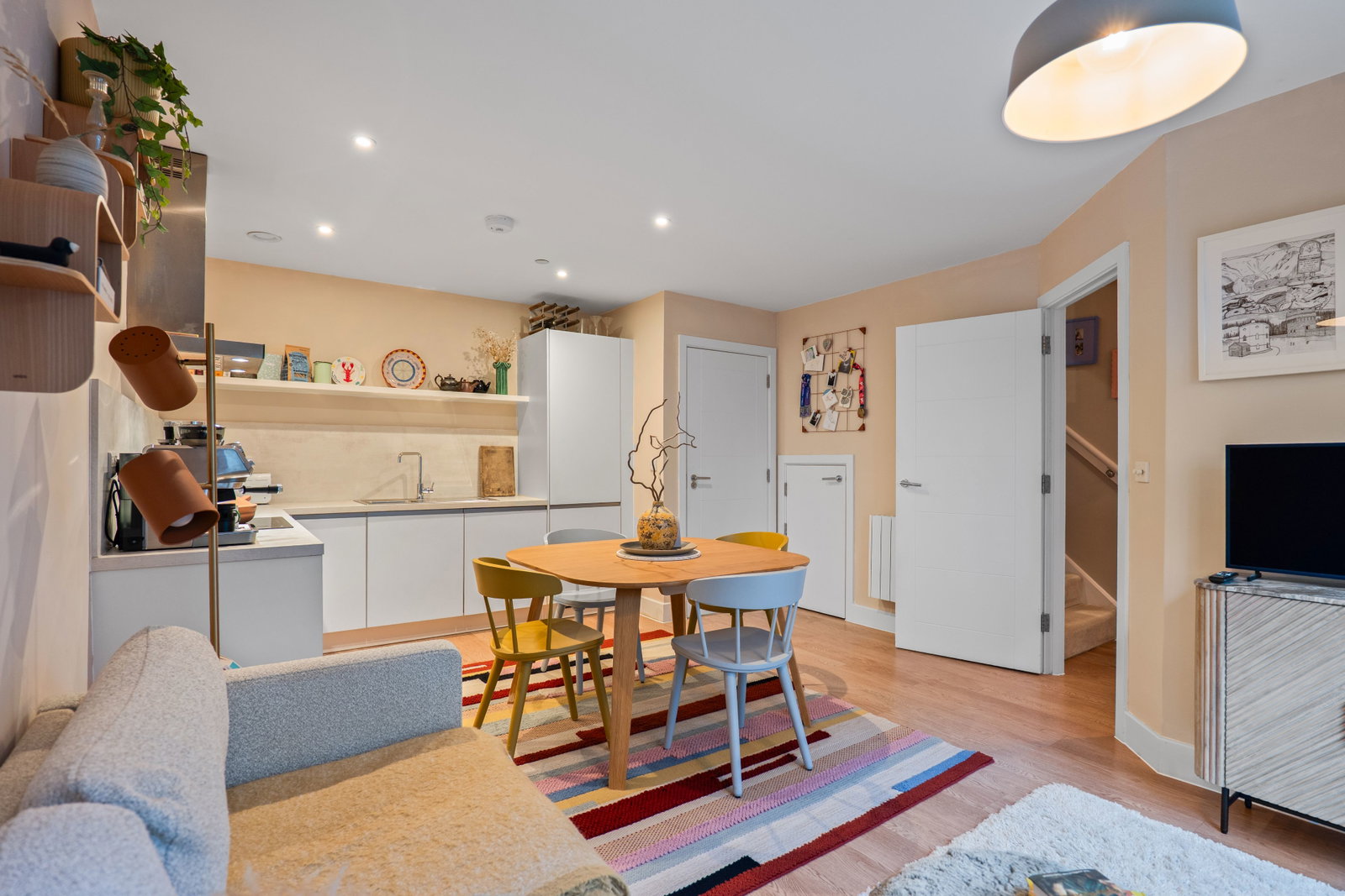 Town House for sale in Sheffield, Old Mill Lane, Oughtibridge Valley, S35 0LB, 1000 m²