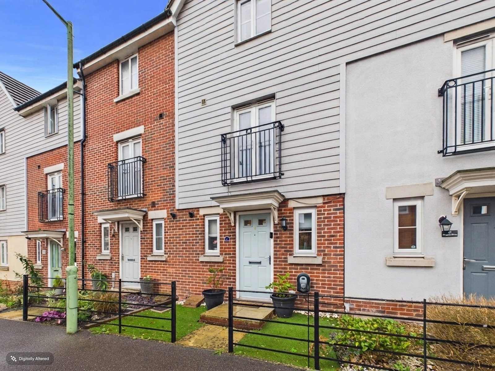 Terraced House for sale in Stowmarket, Wagtail Drive, Stowmarket, 1173 m²