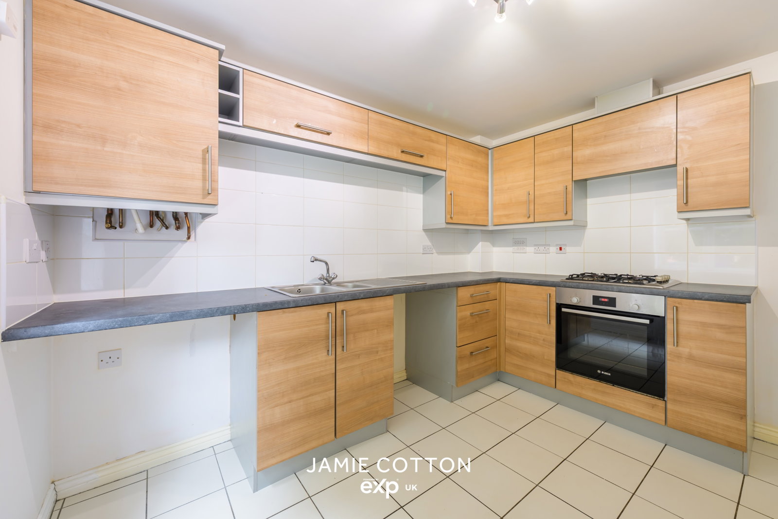 Terraced House for sale in Halesowen, Brett Young Close, Halesowen, B63 3BJ