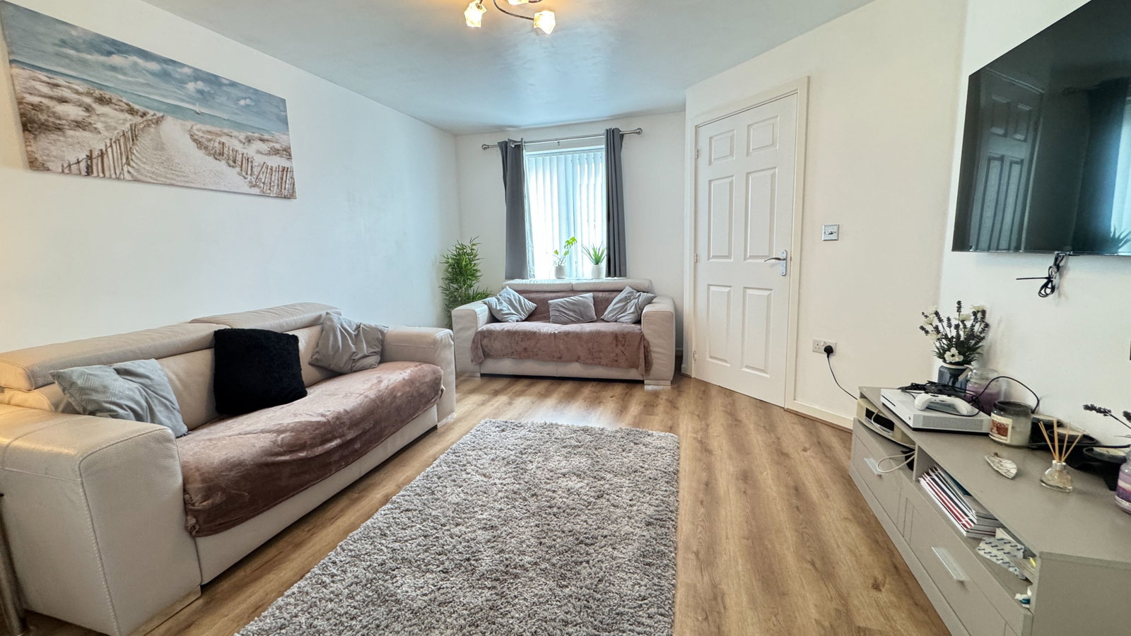 Semi Detached House for sale in Plymouth, Bluebell Street, Derriford, Plymouth, PL6 8FT, 740 m²