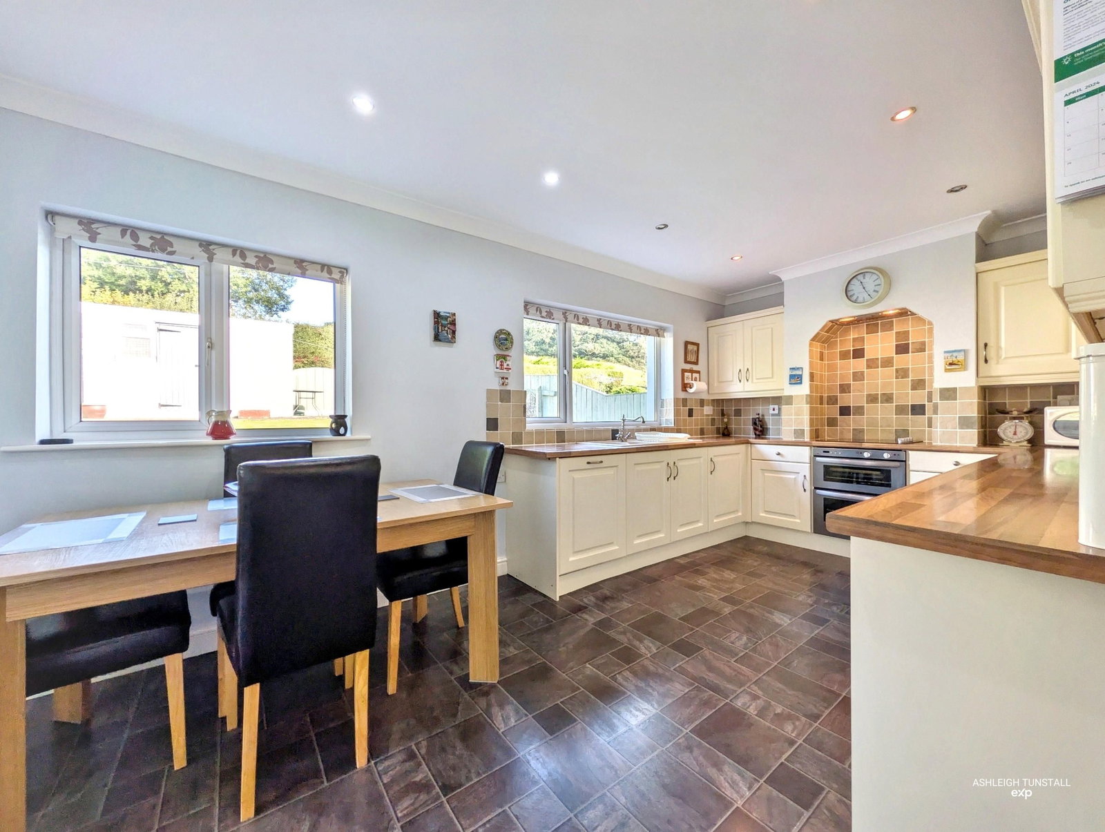 Semi Detached House for sale in Workington, Meadow Croft, Camerton, Workington, CA14 1NA, 1114 m²