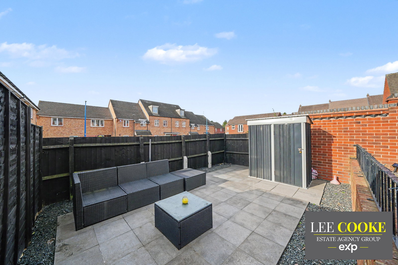 End Of Terrace House for sale in Tipton, Rollers Way, Hamlet Place, Tipton, DY4 9AX