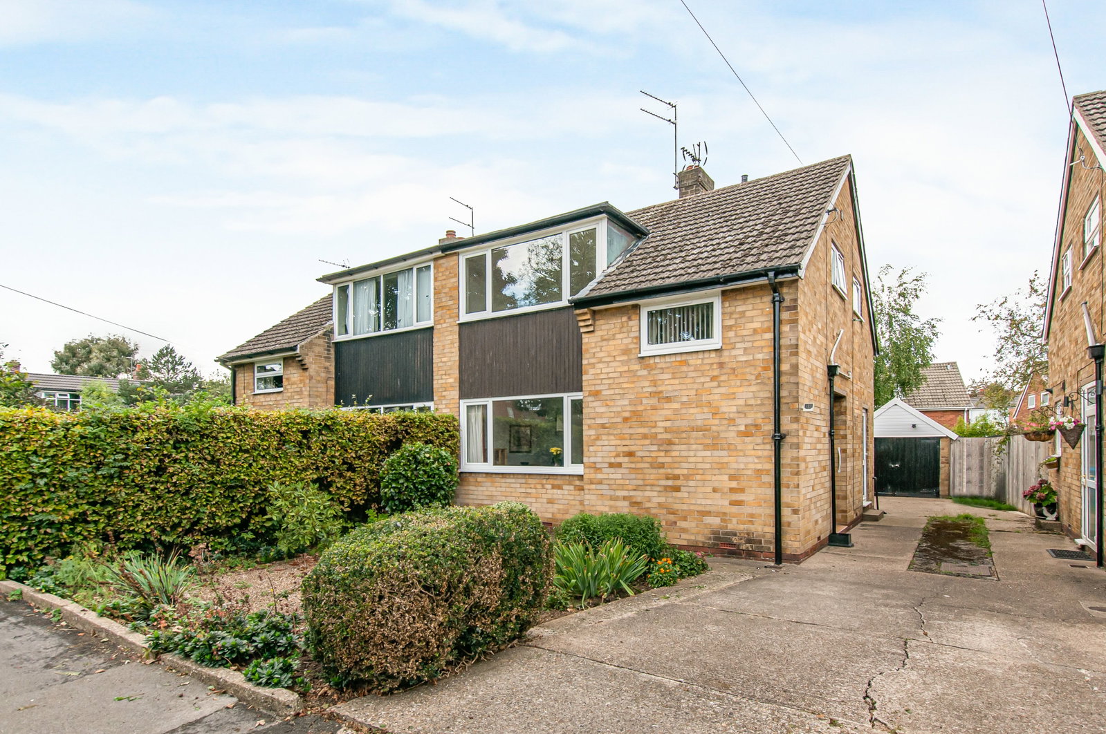 Semi Detached House for sale in Beverley, Sigston Road, Beverley, HU17 9PE