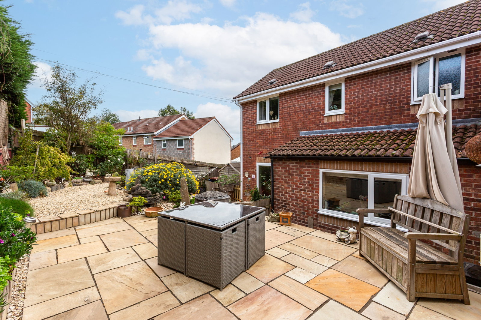 Semi Detached House for sale in Barnstaple, Lane End Park, Whiddon Valley, Barnstaple, North Devon, 888 m²