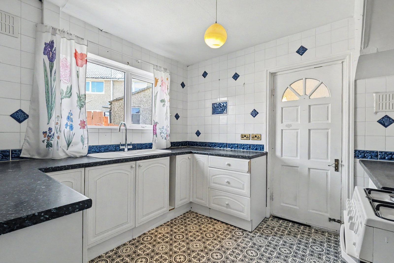 Semi Detached House for sale in Whitehaven, Pow Avenue, Whitehaven, CA28 8AY