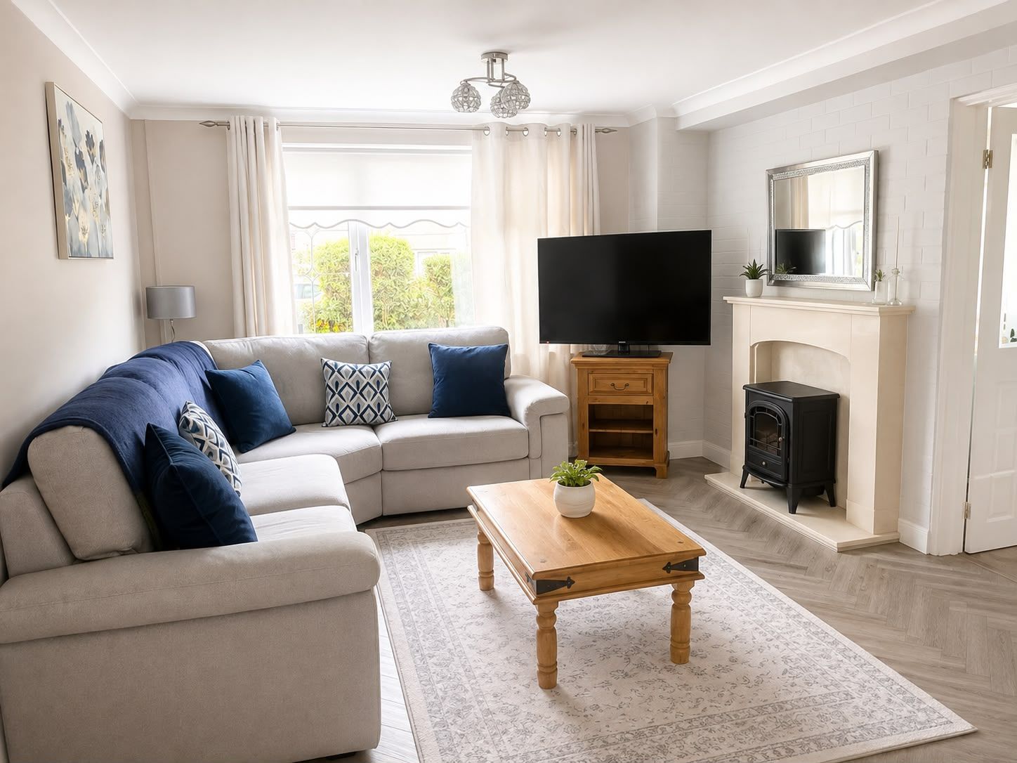 Semi Detached House for sale in Neath, Ynys Cadwyn, Glynneath, Neath, SA11 5HN