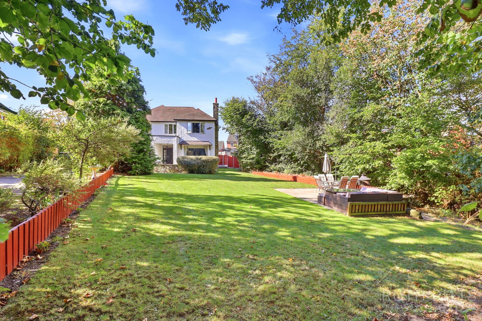 Detached House for sale in Wakefield, Woodland Road, Wakefield, WF2