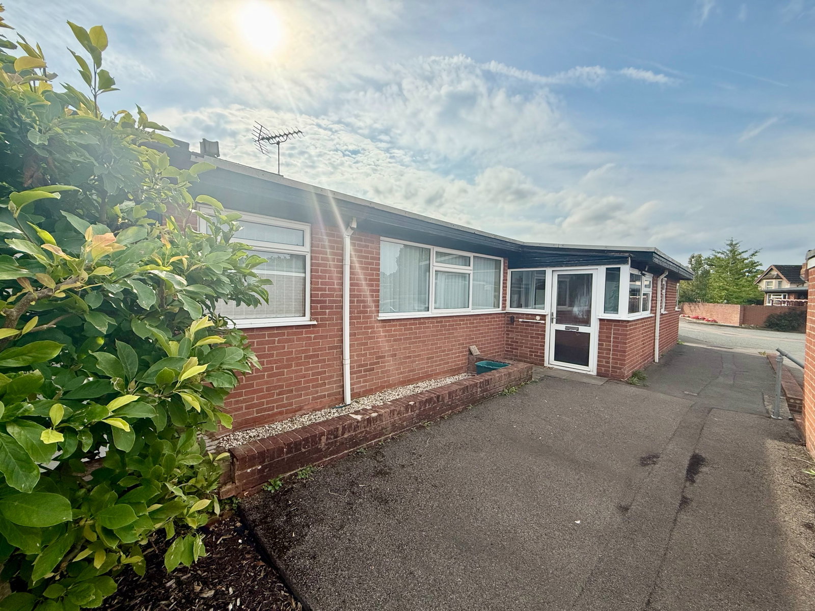 End Of Terrace House for sale in Gloucester, Muzzle Patch, Tibberton, GL2, 1154 m²