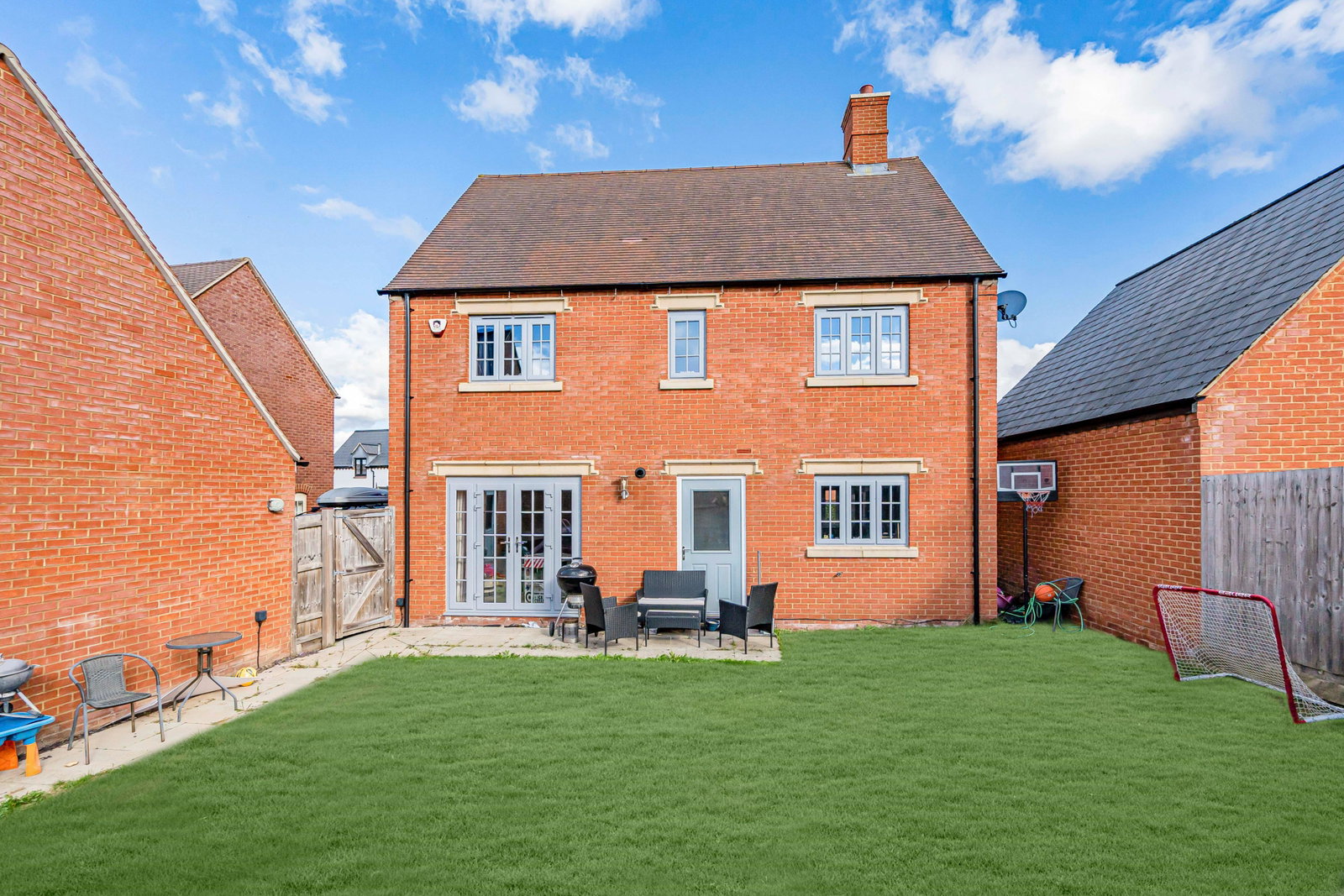 Detached House for sale in Brackley, Jutland Drive, Brackley, NN13 6GR