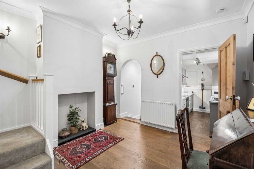 Terraced House for sale in Rickmansworth, North Road, Chorleywood