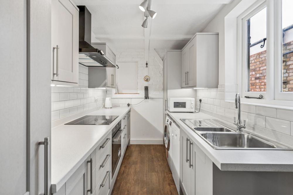Terraced House for sale in Rickmansworth, North Road, Chorleywood