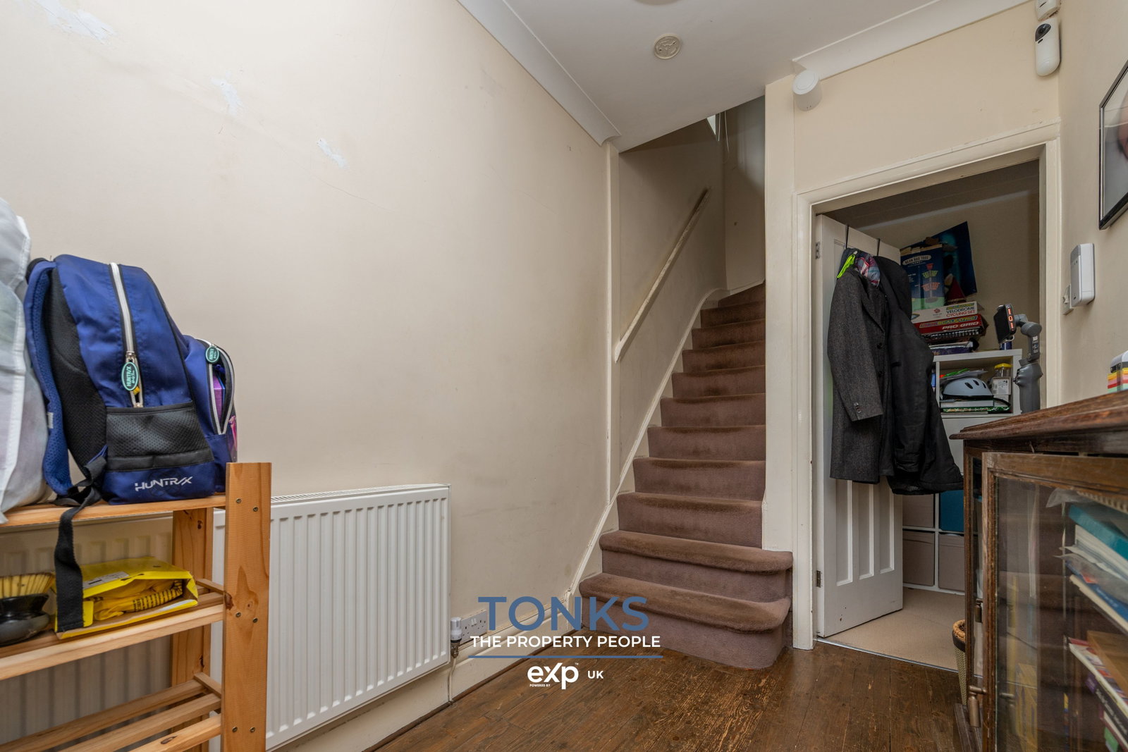 Semi Detached House for sale in Halesowen, Spies Lane, Halesowen, B62 9ST