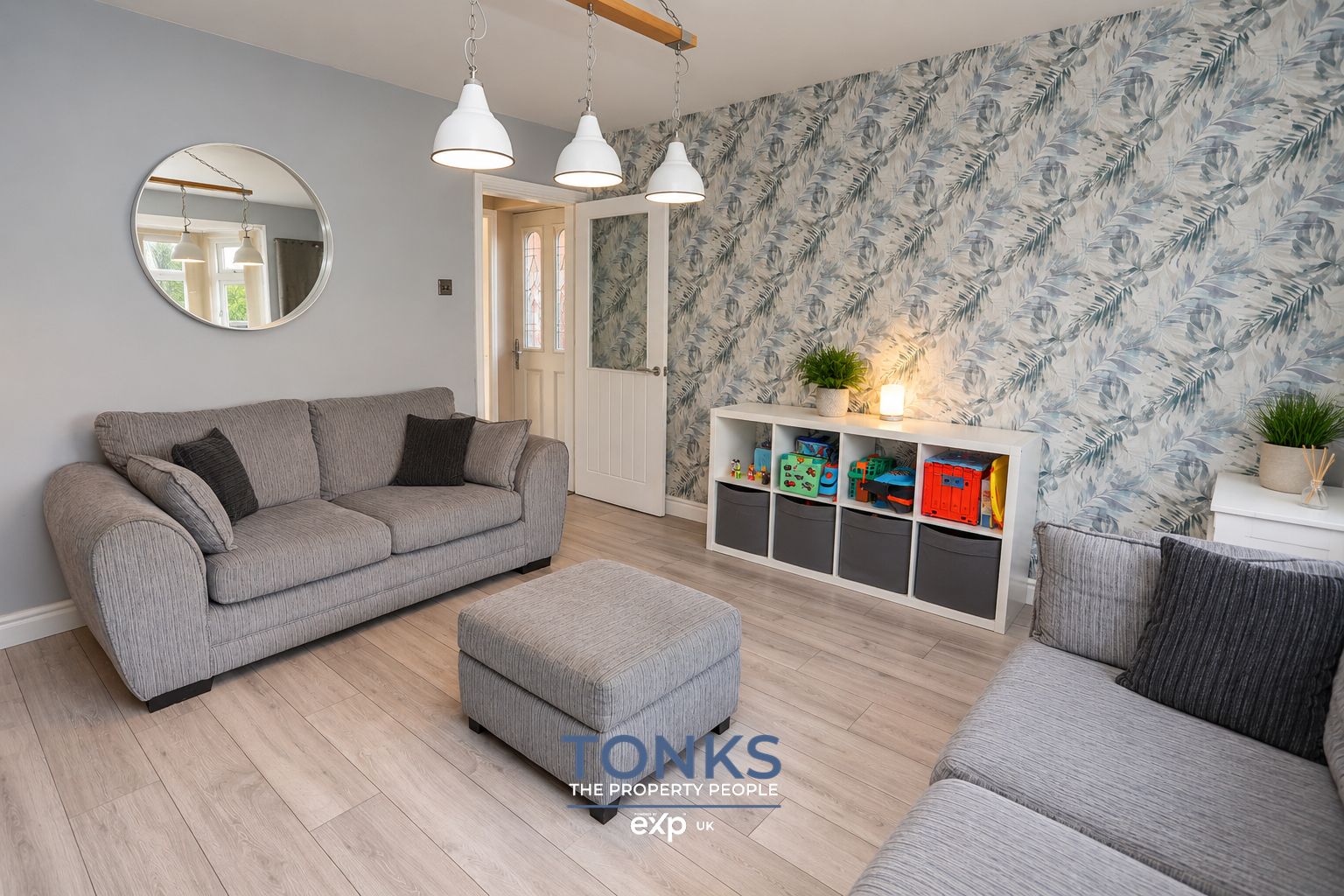 Semi Detached House for sale in Dudley, Crabourne Road, Dudley, DY2 0EH