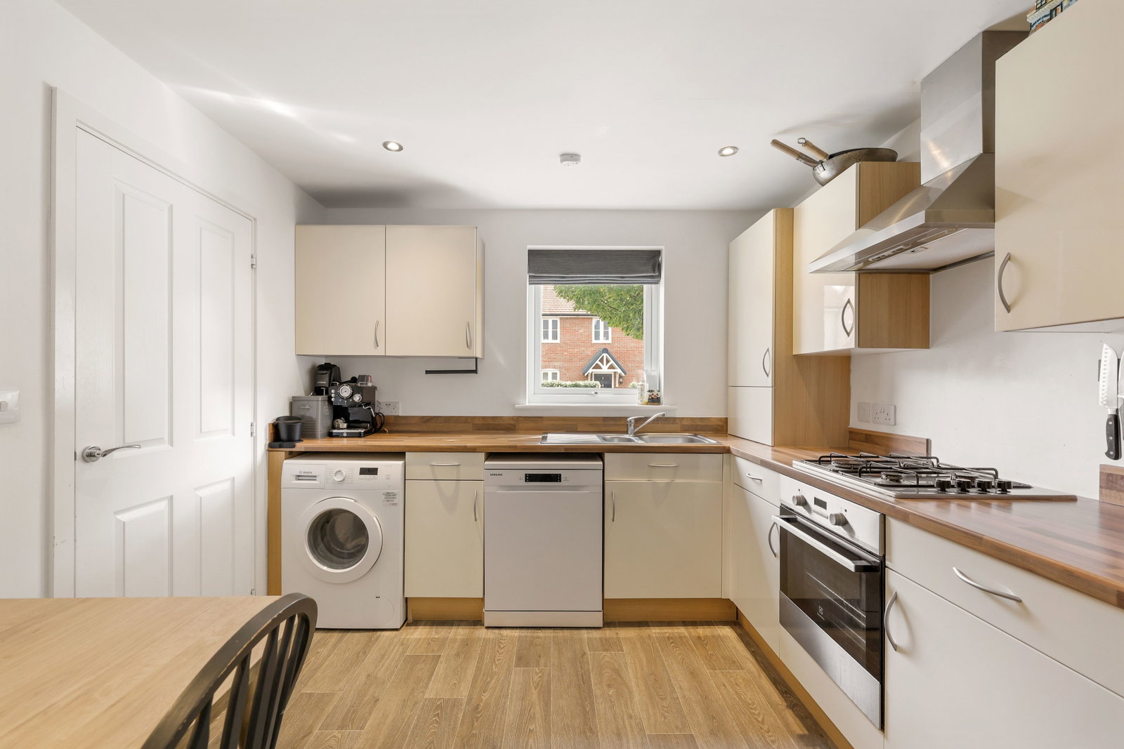 Semi Detached House for sale in Colchester, Martin Hunt Drive, Stanway, Colchester, CO3 8BL, 1078 m²