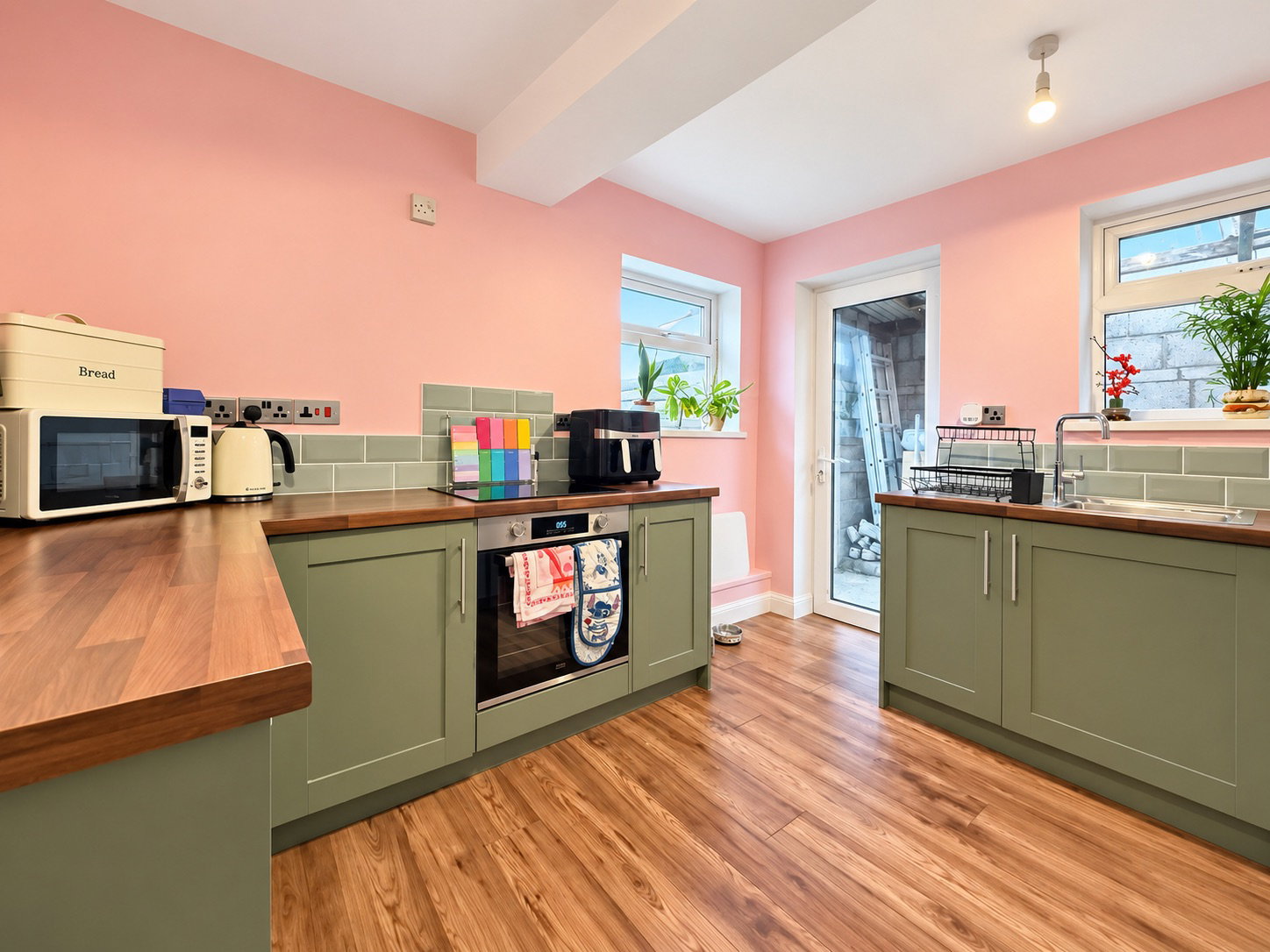 Semi Detached House for sale in Llanelli, Llwynhendy Road, Llanelli, Carmarthenshire SA14