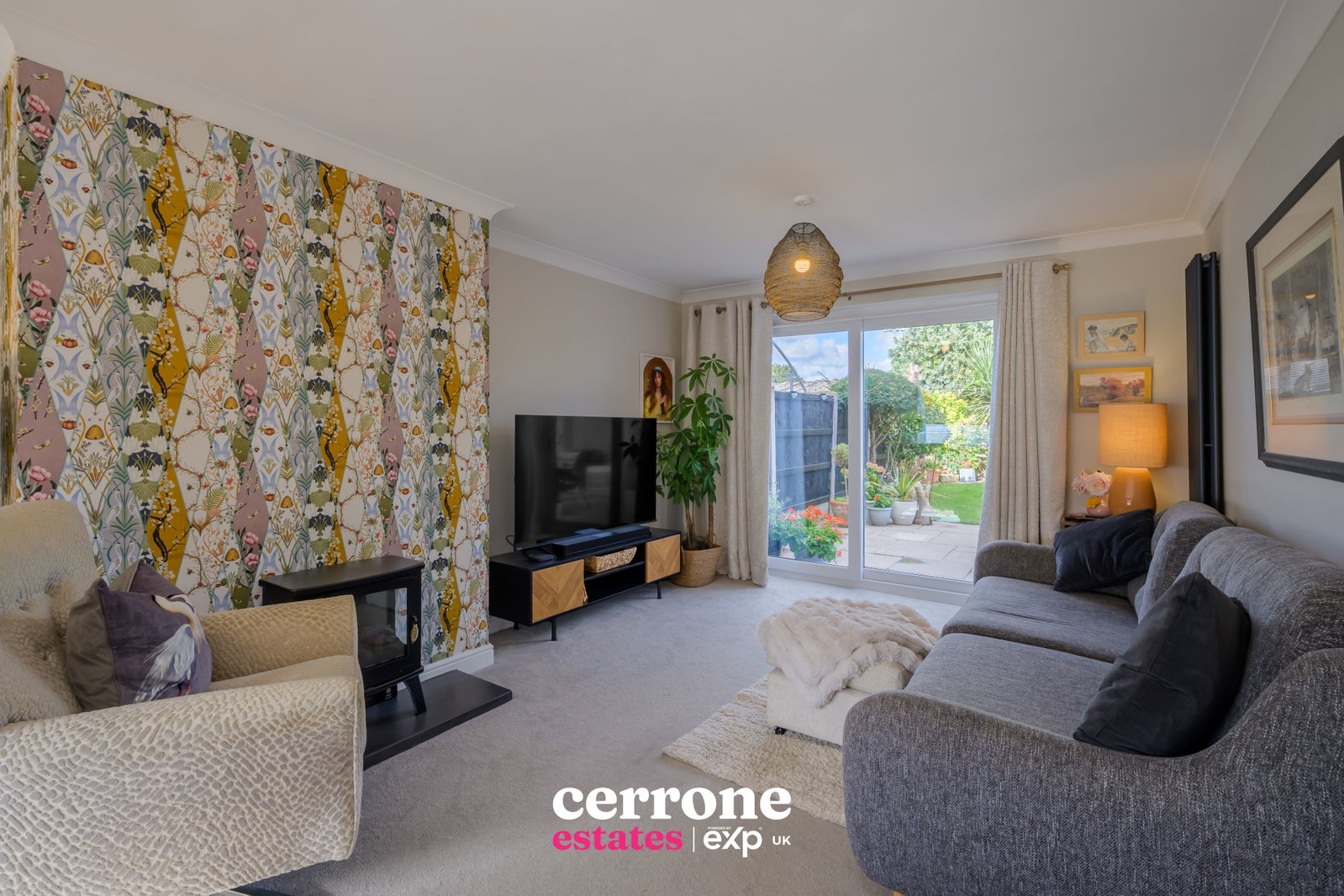 Terraced House for sale in Bromsgrove, Birmingham road, Bromsgrove, B61 0DR, 775 m²