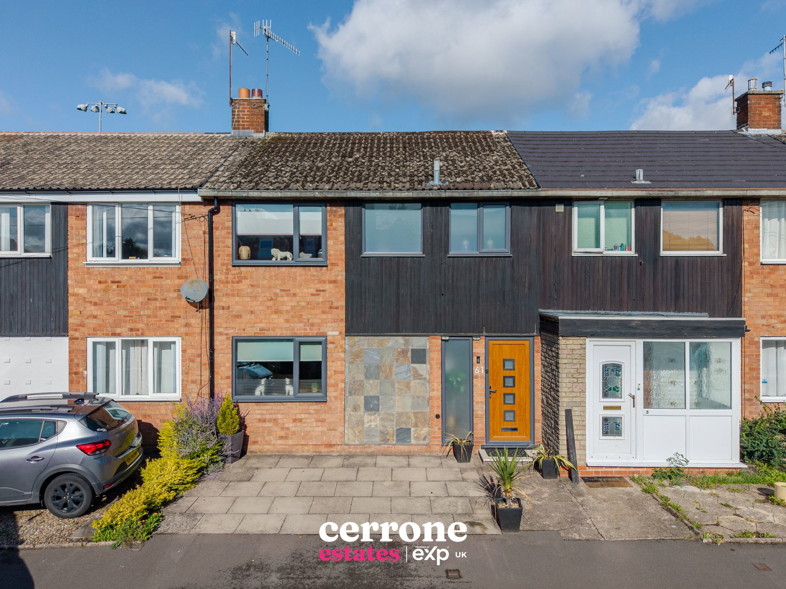 Terraced House for sale in Bromsgrove, Birmingham road, Bromsgrove, B61 0DR, 775 m²