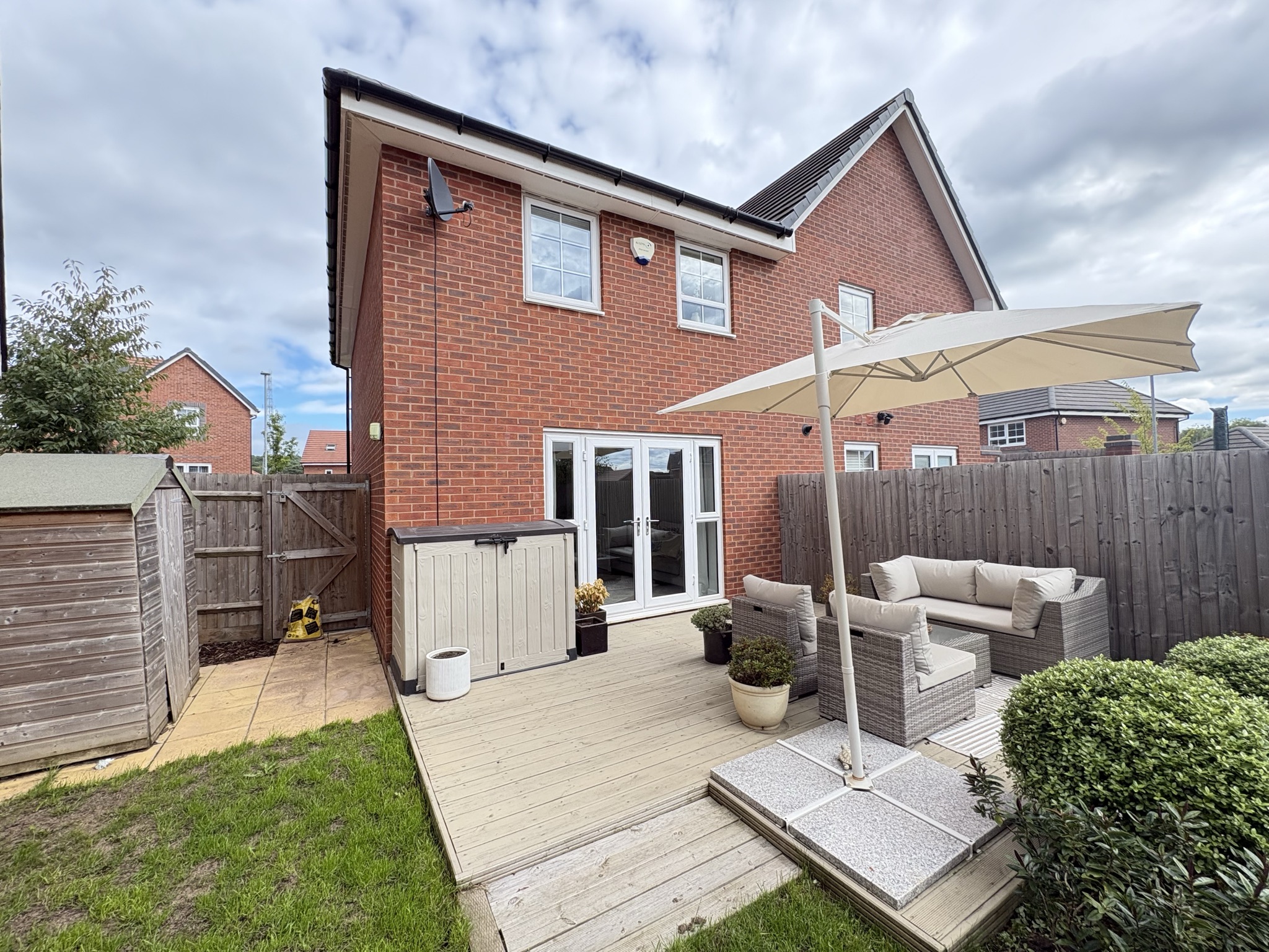 Semi Detached House for sale in Cannock, Lewis Court, Deer's Rise, Hednesford, Cannock, Staffordshire, WS12 4XJ