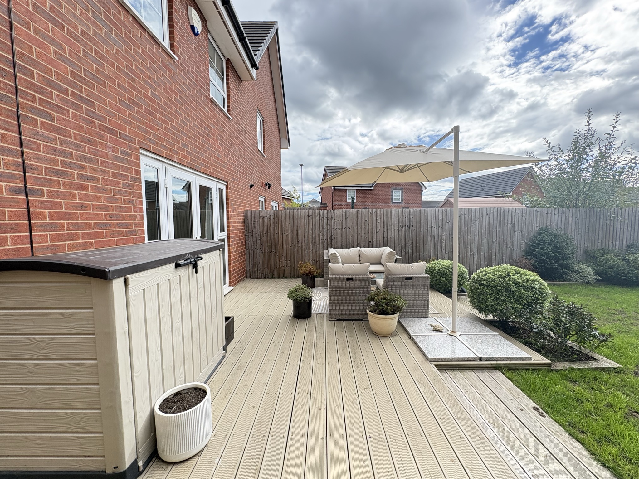 Semi Detached House for sale in Cannock, Lewis Court, Deer's Rise, Hednesford, Cannock, Staffordshire, WS12 4XJ
