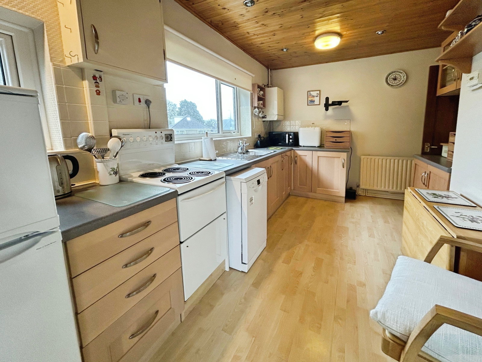 Bungalow for sale in Swansea, Belvedere Close, Kittle, Swansea, SA3 3LA