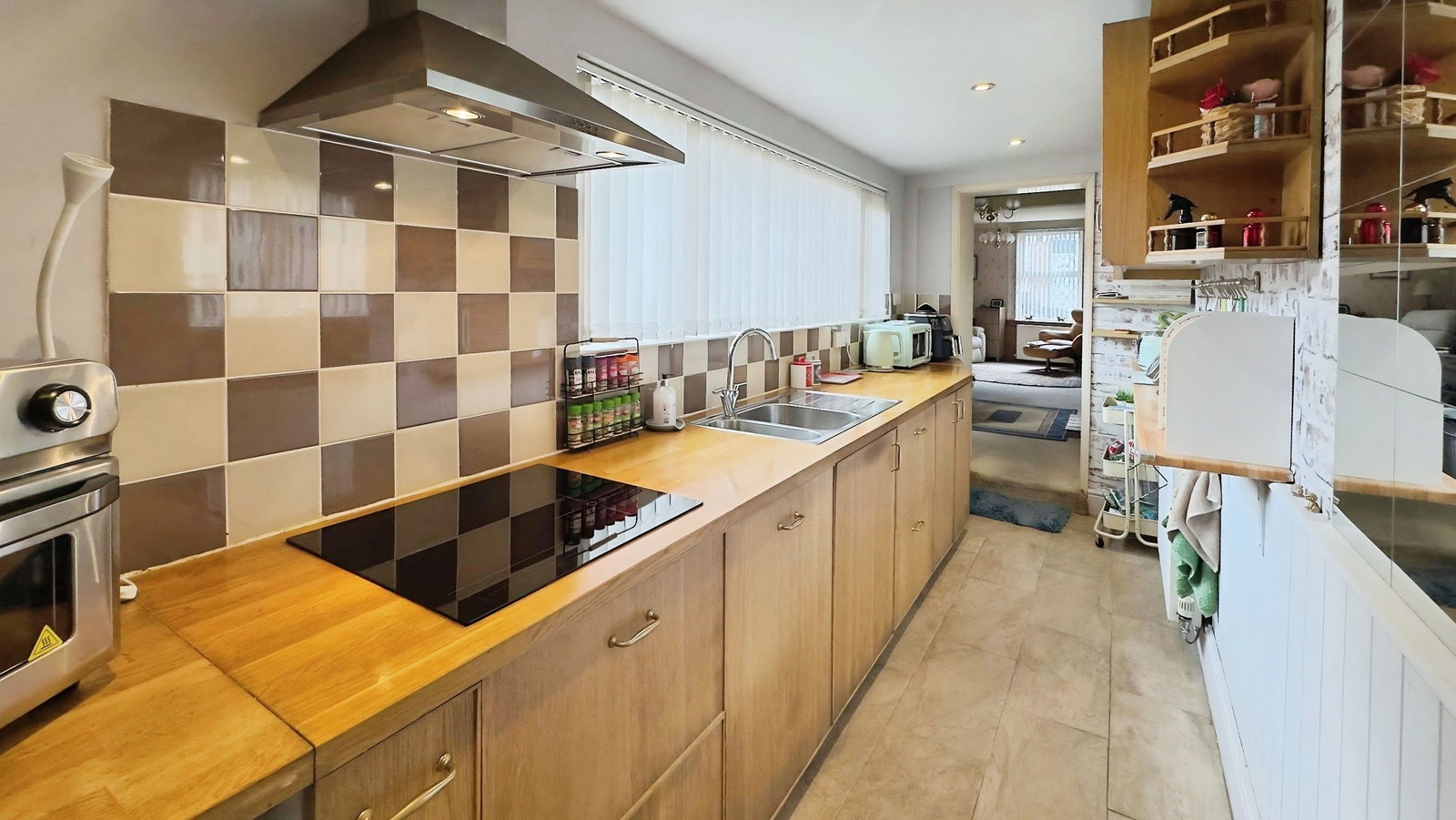 Detached House for sale in Ilkeston, Union Road, Ilkeston, DE7 5FP