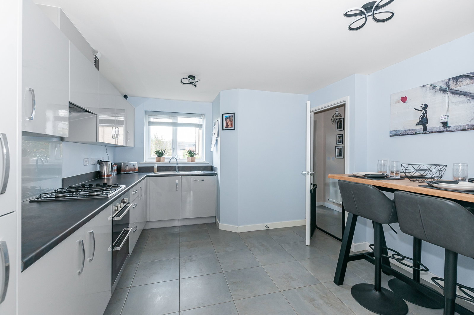 Semi Detached House for sale in Hull, Richmond Lane, Kingswood, Hull, East Riding of Yorkshire, HU7 3JZ