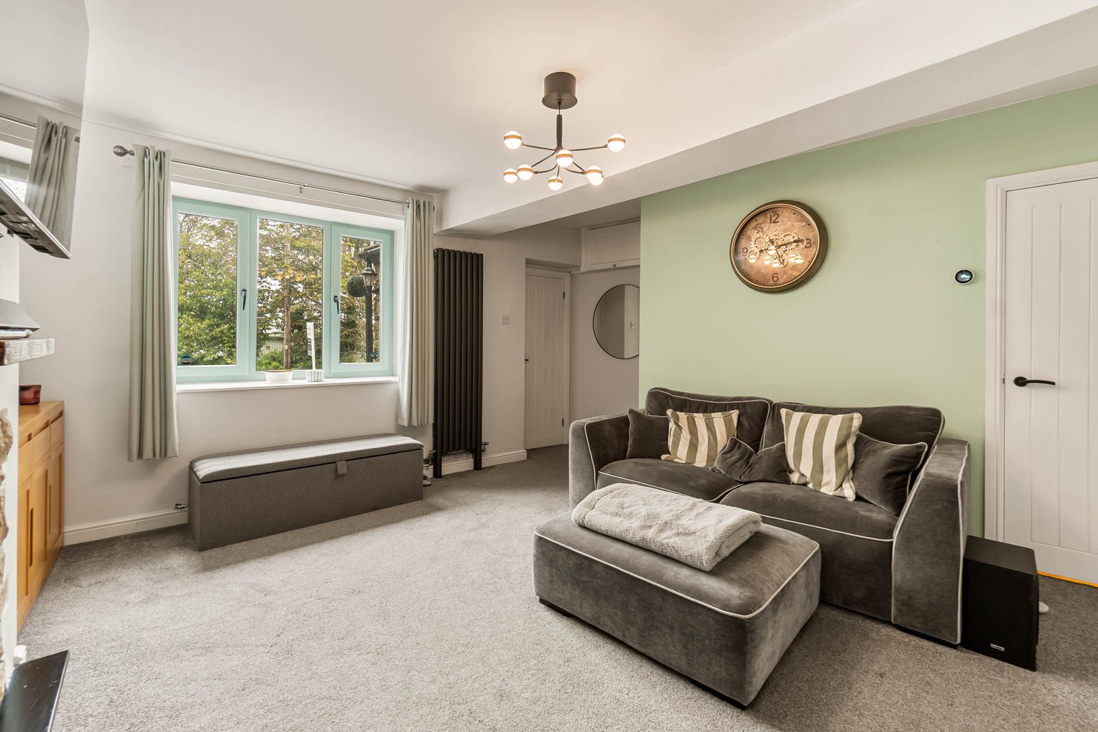 Cottage for sale in Halifax, Cross Lane, Shelf