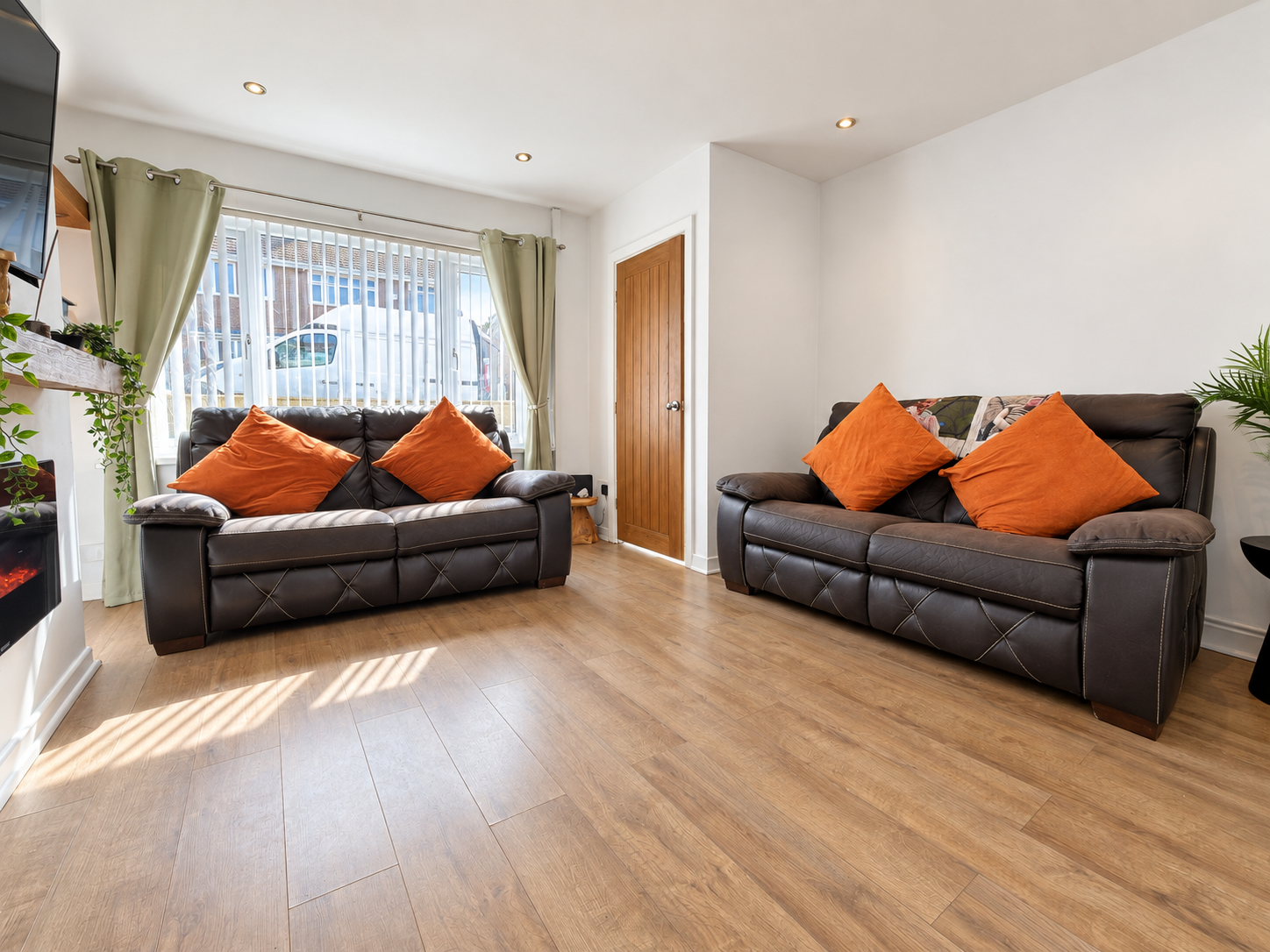 Semi Detached House for sale in Swansea, Cefn Llwyn, Bonymaen, Swansea
