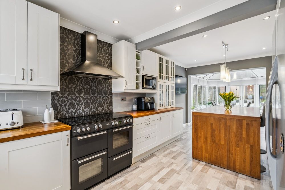Detached House for sale in Dunstable, Lowther Road, Dunstable, LU6 3LH