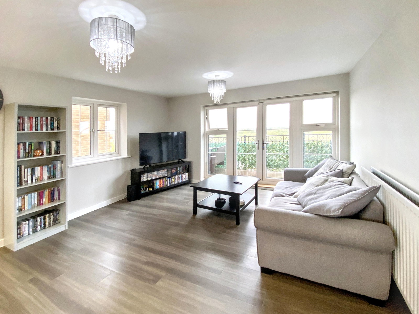 Flat for sale in Ashford, Finberry, Ashford, Kent, TN25 7FR, 743 m²