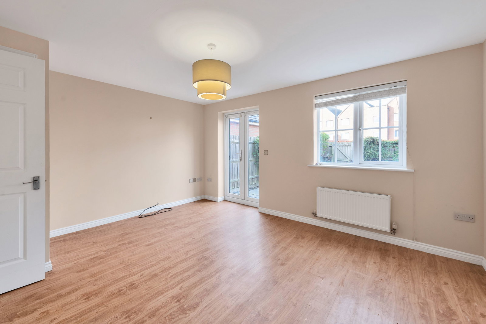 End Of Terrace House for sale in Milton Keynes, Lydbrook Lane, Woburn Sands