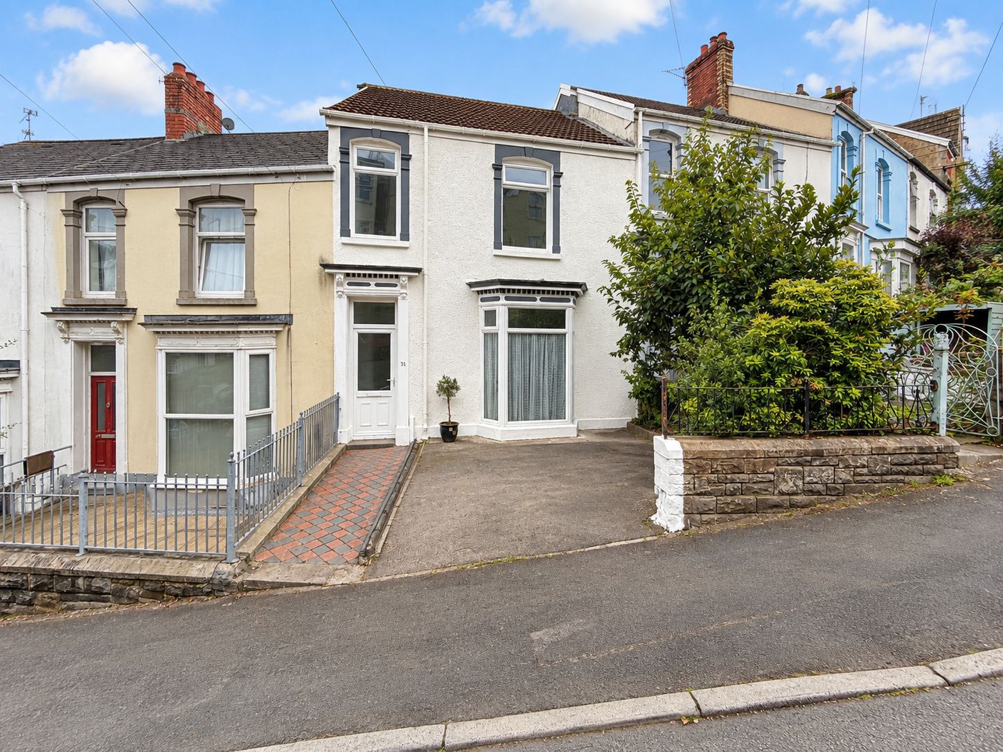 Terraced House for sale in Swansea, Glanmor Crescent, Uplands, Swansea, SA2 0PJ