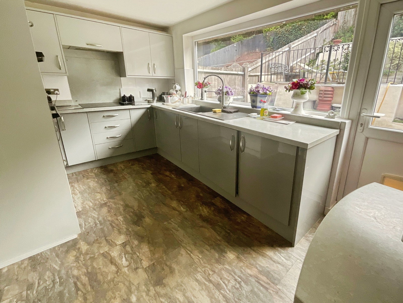 Terraced House for sale in Stourbridge, Lutley Drive, Chawn Park, Stourbridge, West Midlands, DY9 0YQ