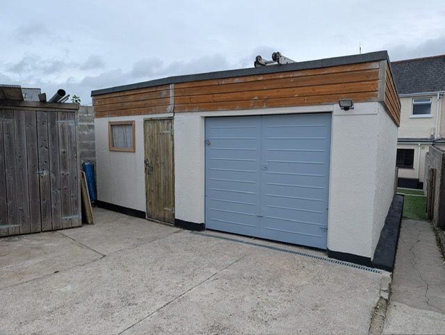End Of Terrace House for sale in Par, Lamellyn Road, Par, PL24 2DD