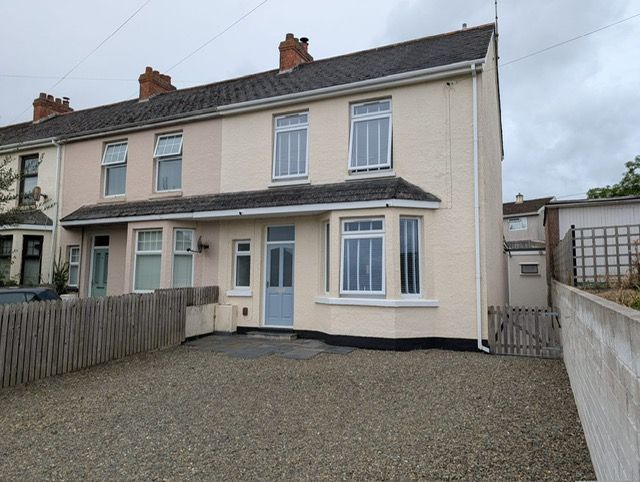 End Of Terrace House for sale in Par, Lamellyn Road, Par, PL24 2DD