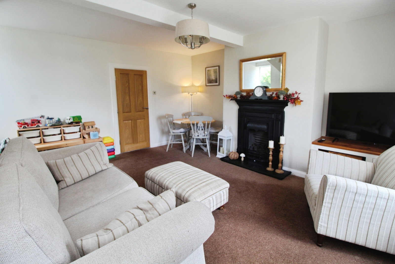 Terraced House for sale in Crawcrook, Victoria Street, Crawcrook, Tyne and Wear, NE40 4NH