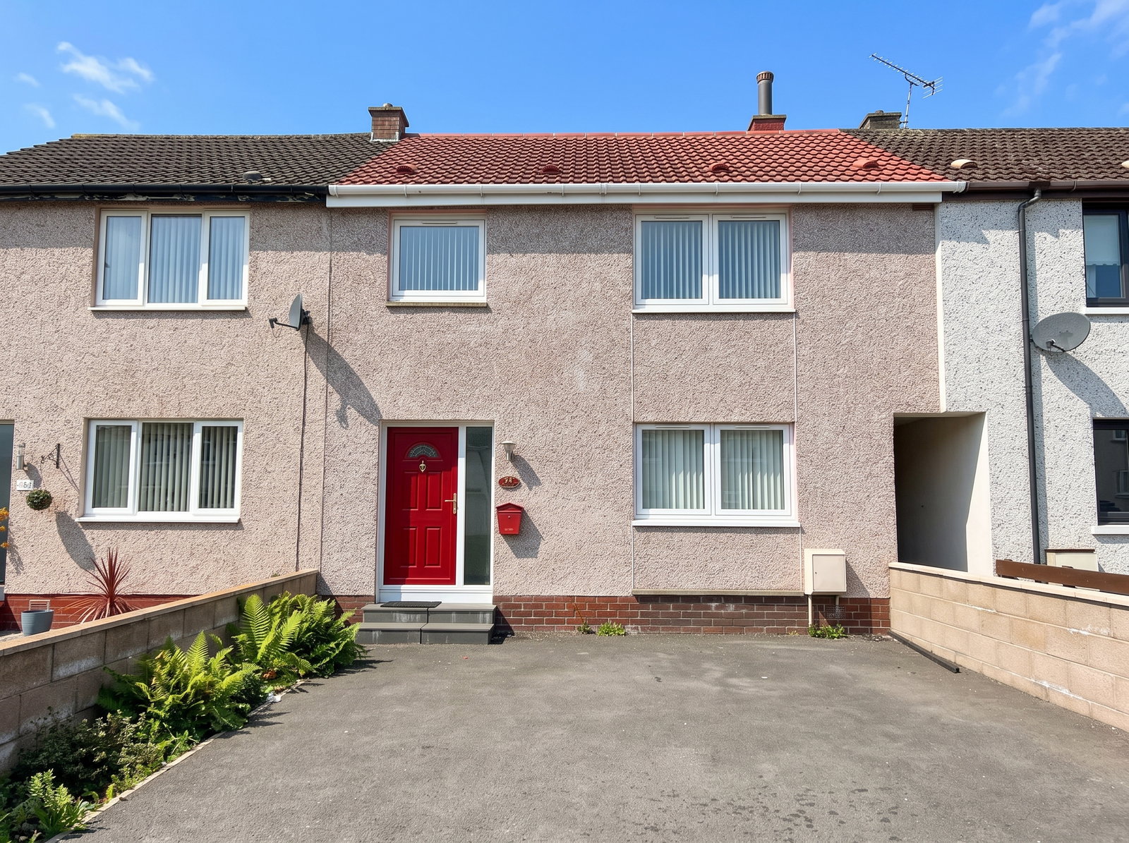 Terraced House for sale in Dumfries, Auchencrieff Road, Locharbriggs, Dumfries, DG1 1UZ