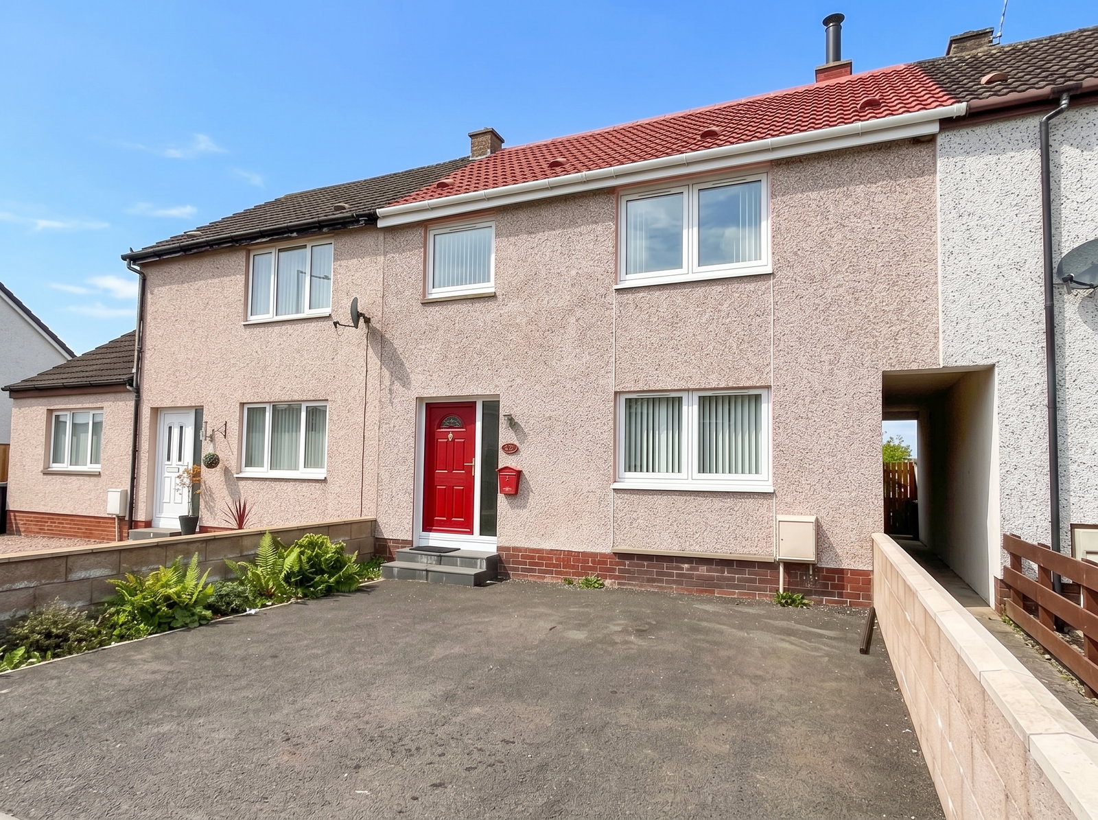 Terraced House for sale in Dumfries, Auchencrieff Road, Locharbriggs, Dumfries, DG1 1UZ