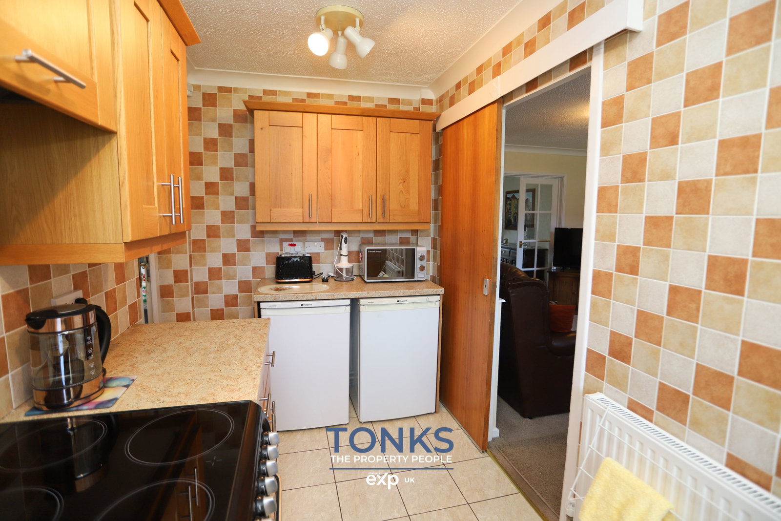 Semi Detached Bungalow for sale in Halesowen, Lombardy Croft, Halesowen, B62 9DQ